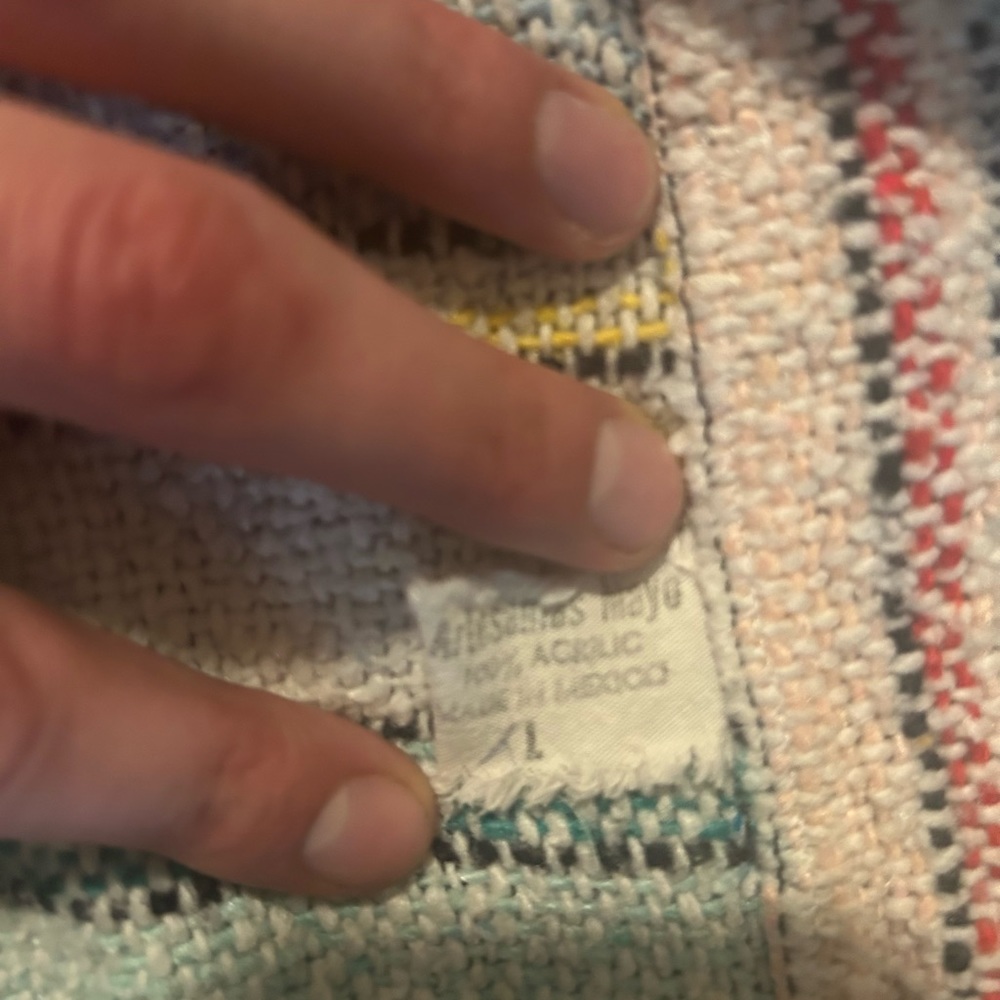 Nice Drug Rug Style Jacket - Picture 3 of 3
